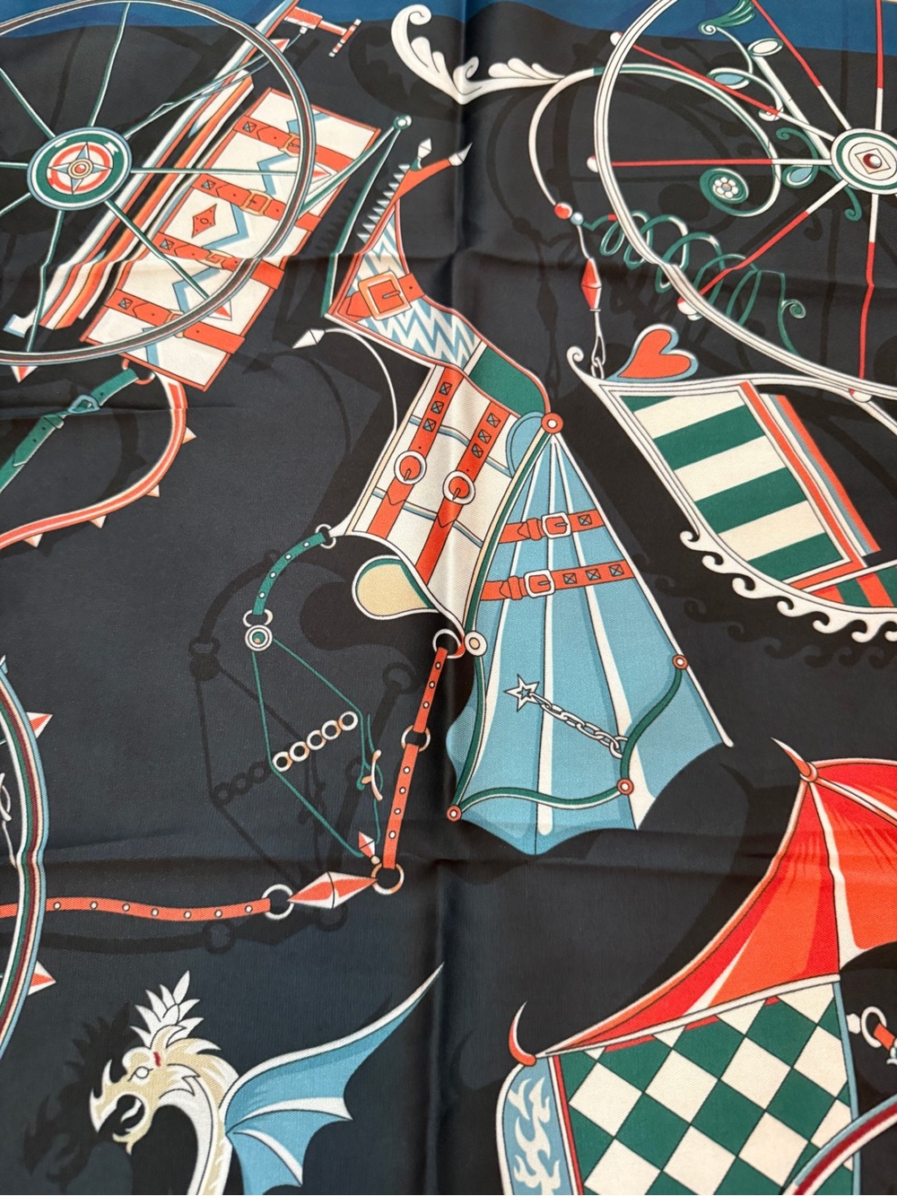 100% Silk 90cm Scarf with Carriage Wheel Motif - Navy, Beige, Red - Picture 3 of 9